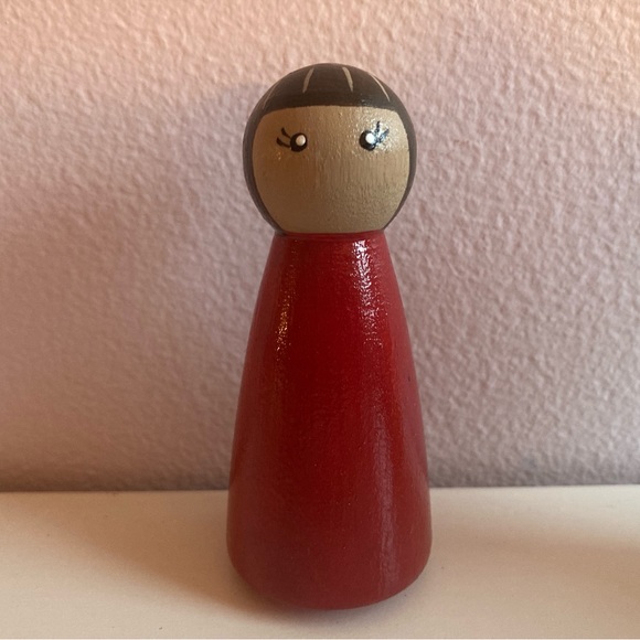 Rainbow Wooden Peg Dolls - Picture 2 of 9